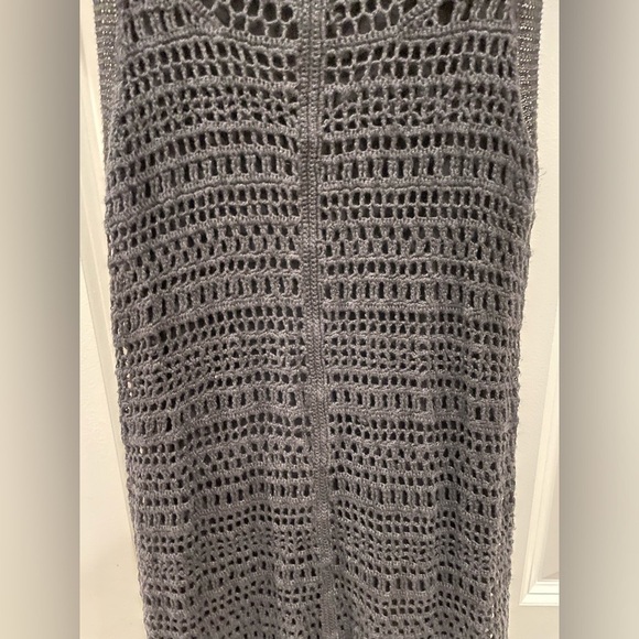 Black Crochet theory Dress Nirlee in Sag Harbor Black Open Knit - Picture 6 of 6